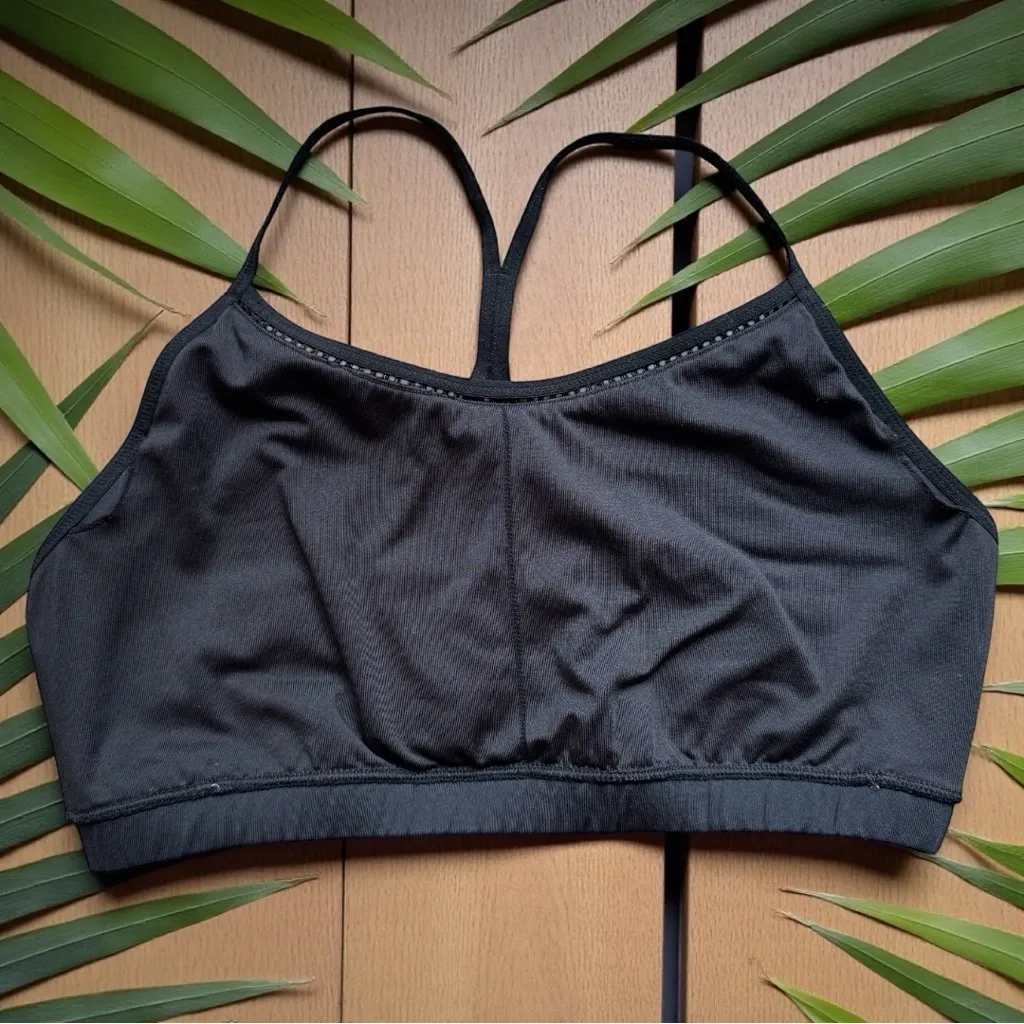 Champion C9 Black Strappy Sports Bra – Size Small - Image 5