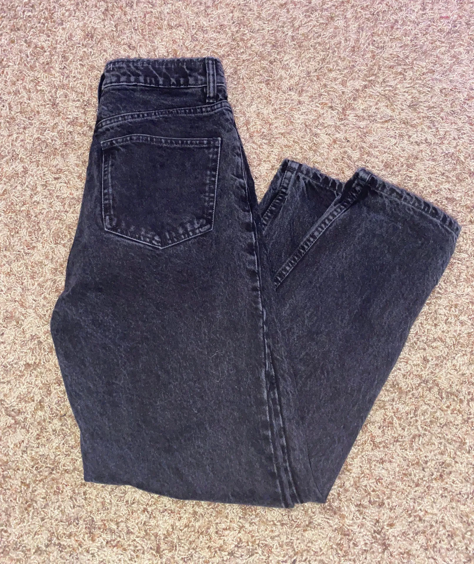 Mom Fit Jeans - Image 3