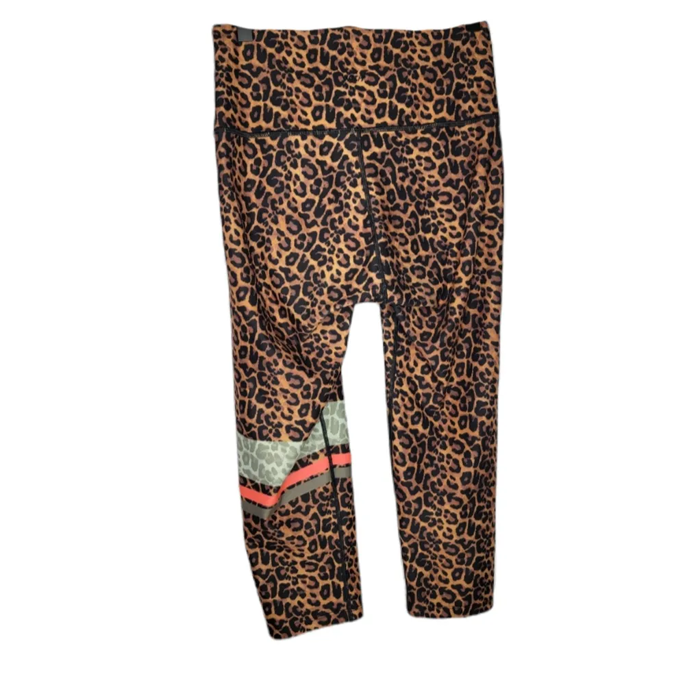 RARE - With Women's  Real Cheetah Set Sz Medium - Image 6