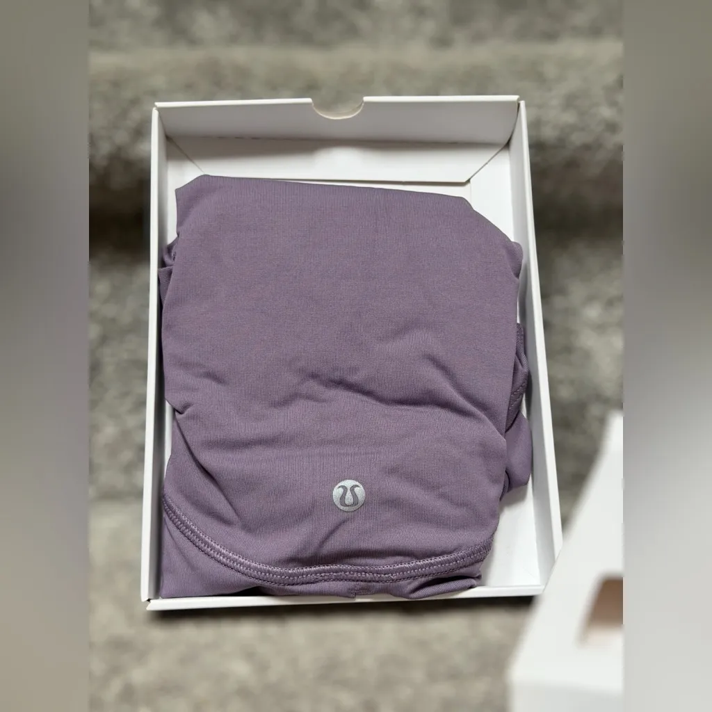 NEW Lululemon Lightweight Performance Hijab Modest Activewear Purple S/M Workout - Image 5