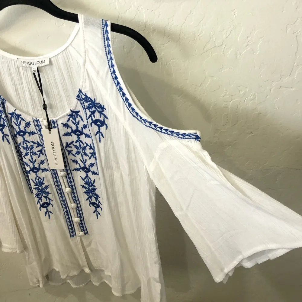 NWT Heartloom Cold Shoulder Top - Image 6