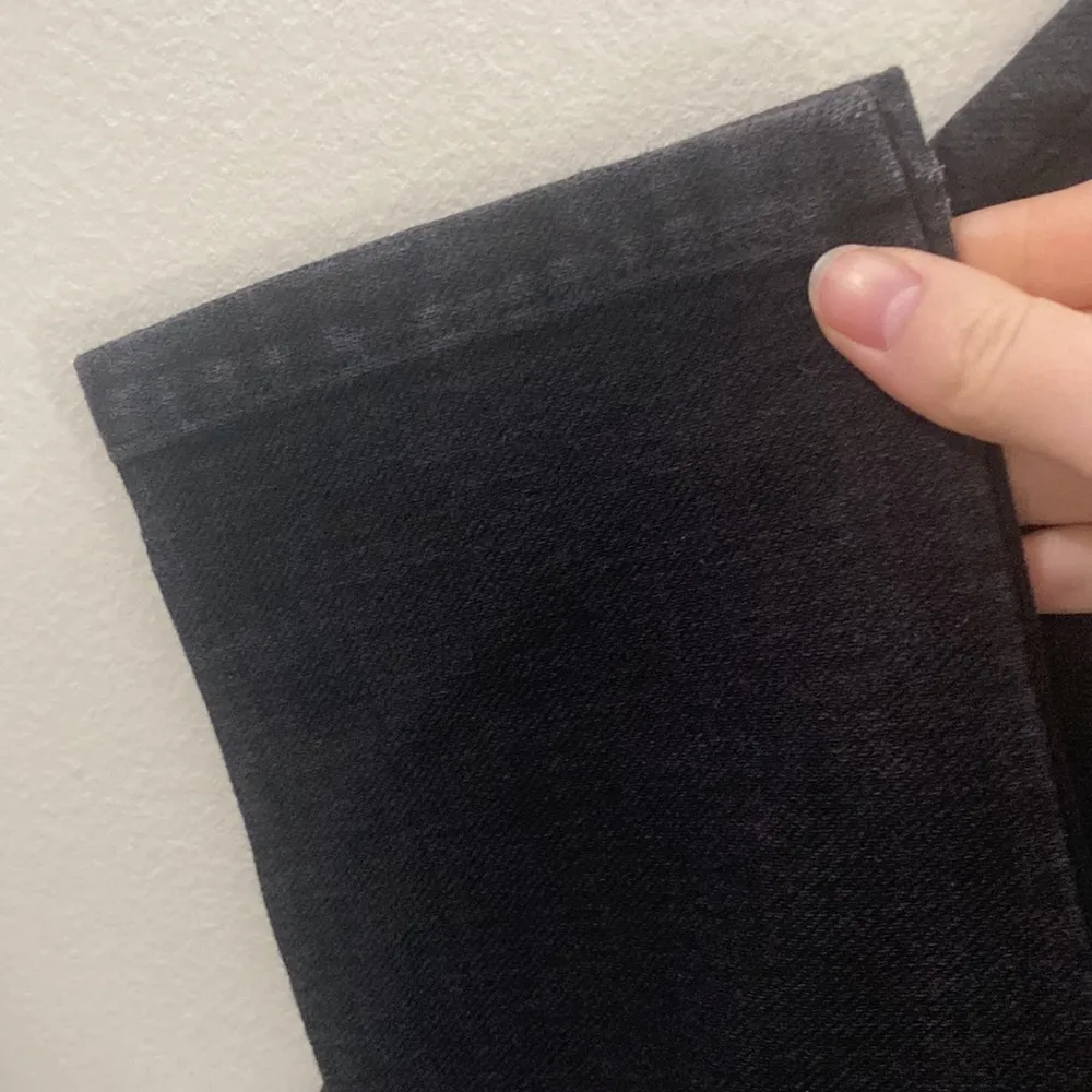 Nic + Zoe knit denim skinny pants in black denim size 8 - Image 8