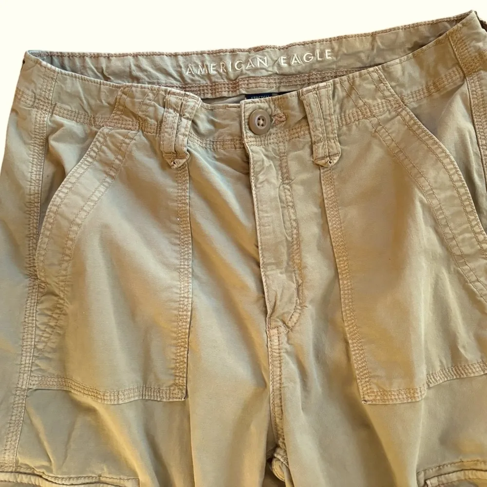 AE  Real Good Parachute Baggy Jogger Sz 8  Cargo Pockets Khaki - Image 3