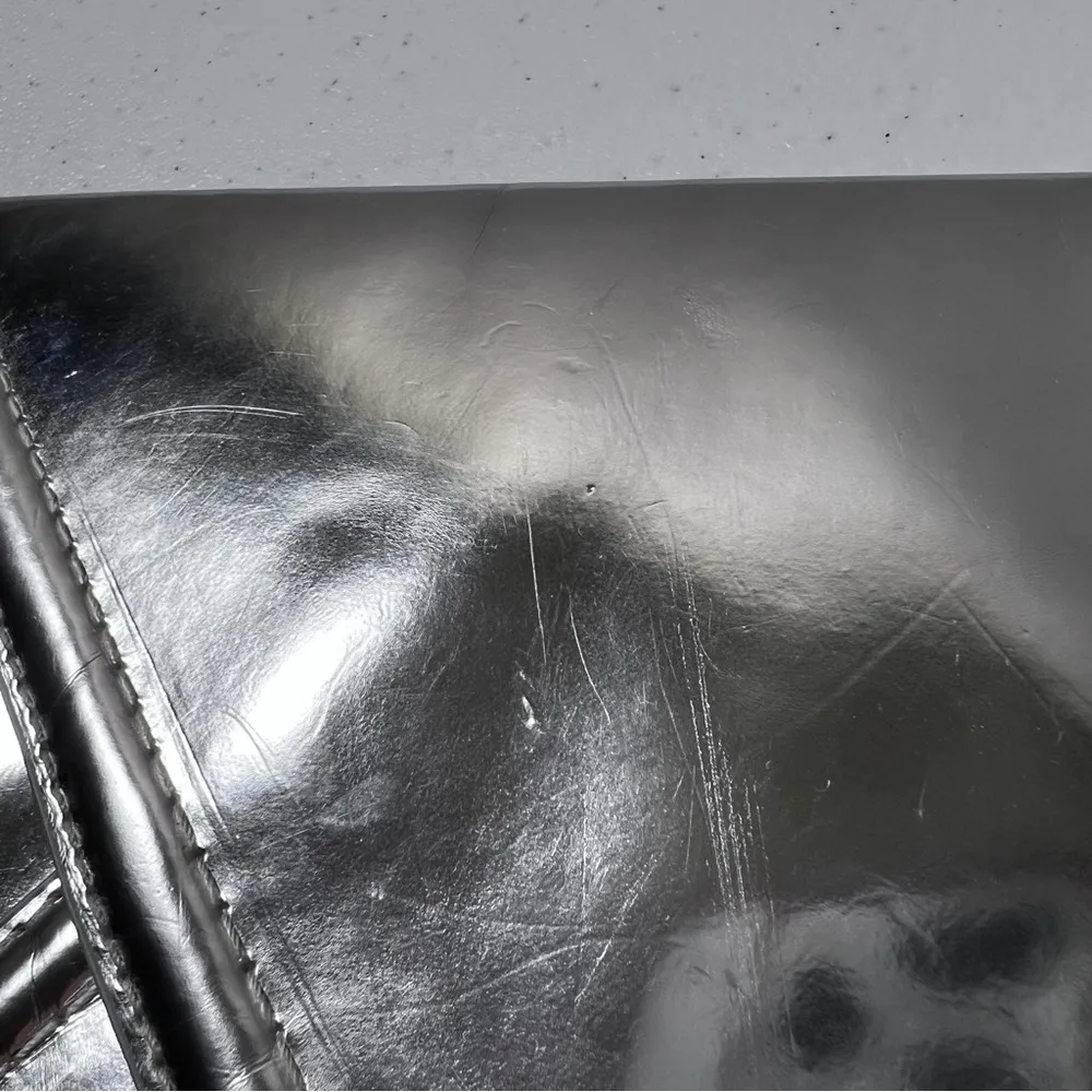 H&M Silver Metallic Large Envelope Clutch - Image 12