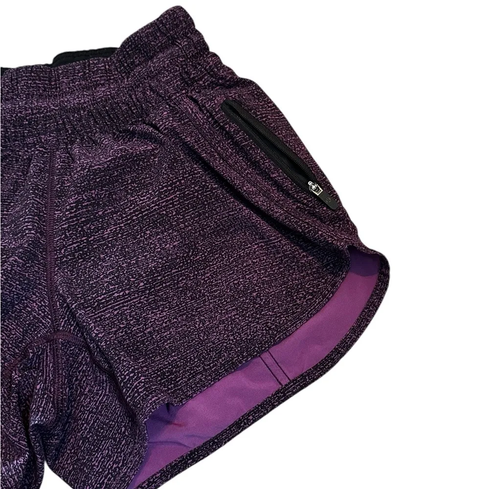 Lululemon Tracker Short V *4" Athleisure Run Athletic 
Size 4 Purple - Image 4