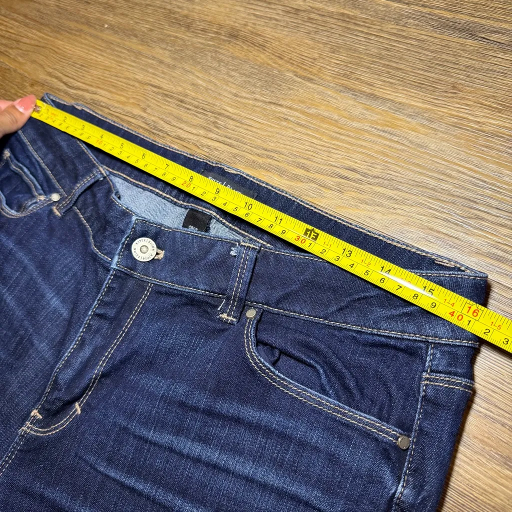 White House Black Market Dark Wash Distressed Crop Leg Skinny Jeans Size 10 - Image 5