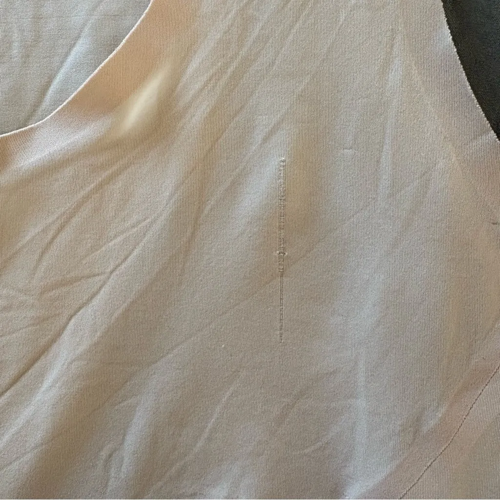 Spanx Thinstincts Bodyshaper Natural Tank. Size Small. - Image 8