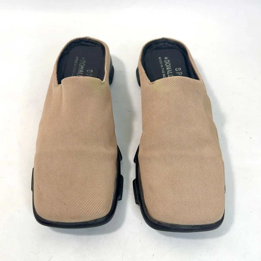 Donald J Pliner Sport Beige Square Toe Mules size 6 READ! REVIEW! Tan - Image 2