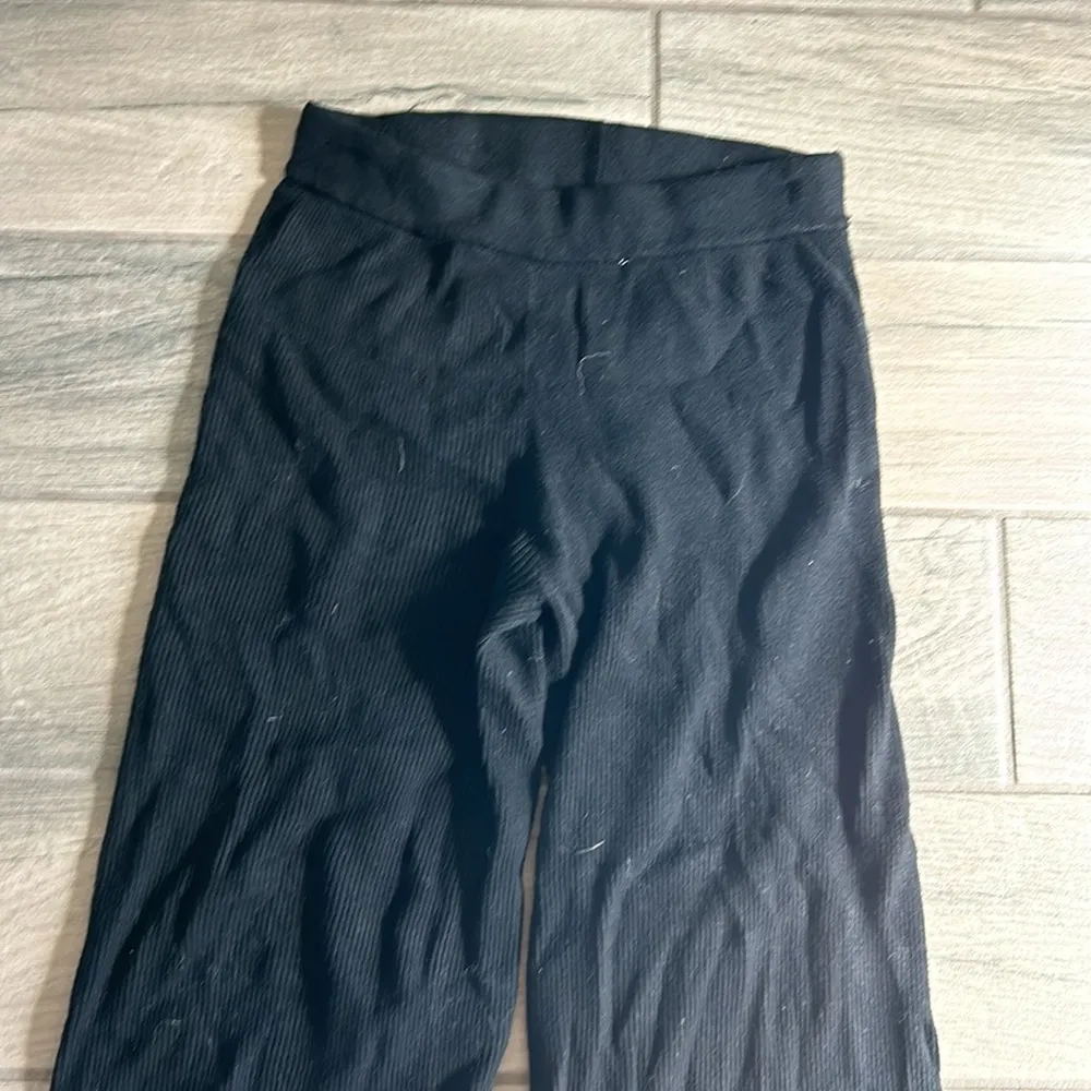 Nia black lounge pants - Image 2