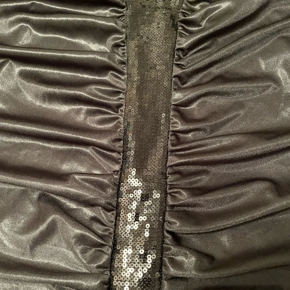 Kitty Sexy Yet Classy vintage black ruched sequined mini bubble dress. Size M. Size M - Image 6