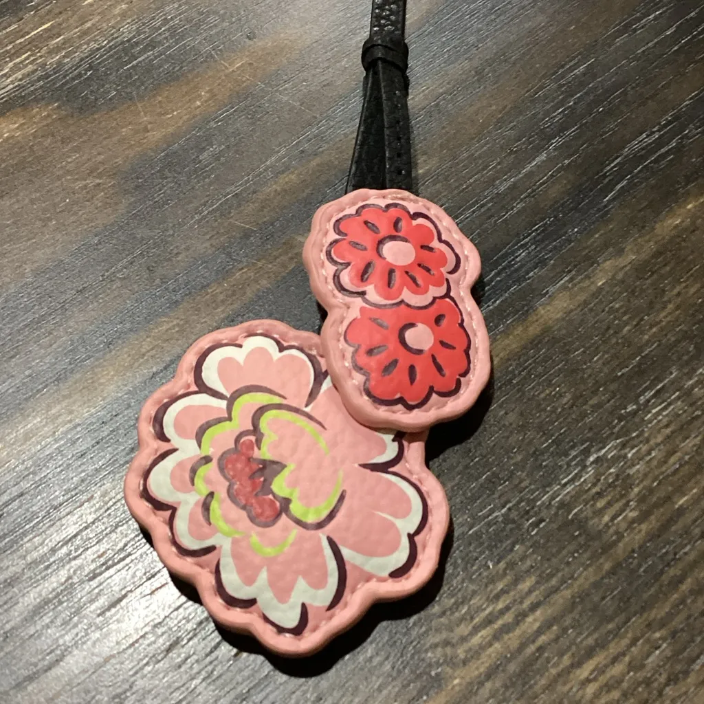 Vera Bradley Hidden Hearts Pink and Red Floral Bag Charm NWT - Image 4