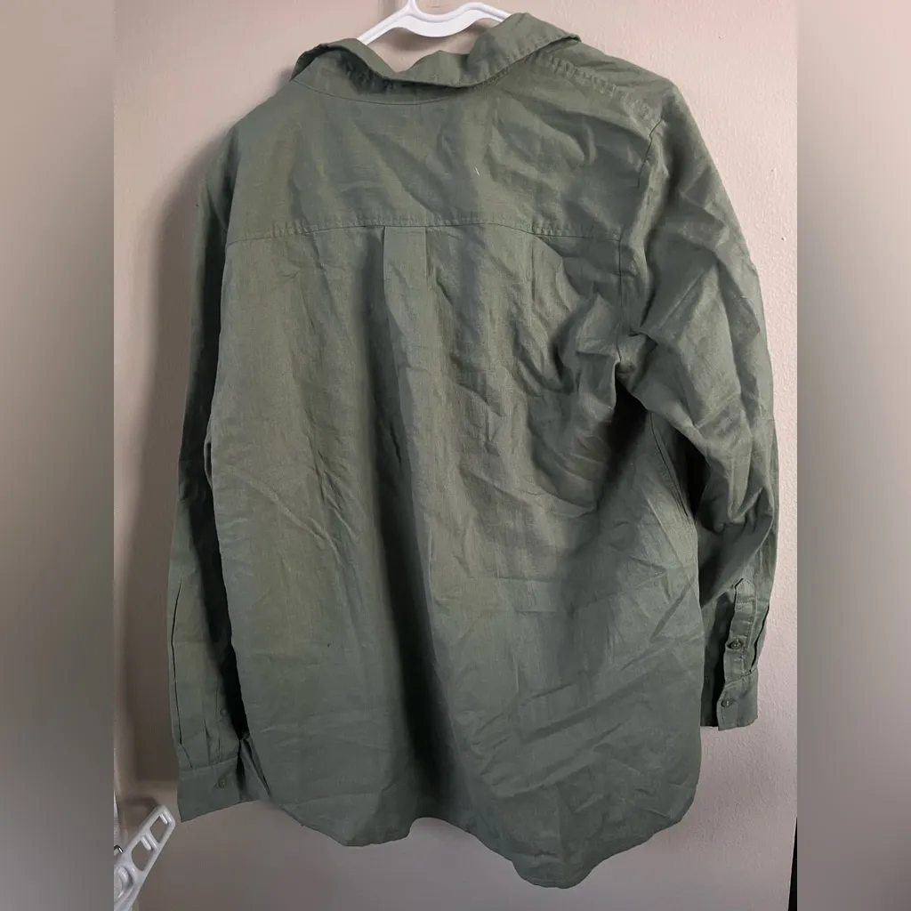 NWT H&M Linen Blend Button Up - Image 2