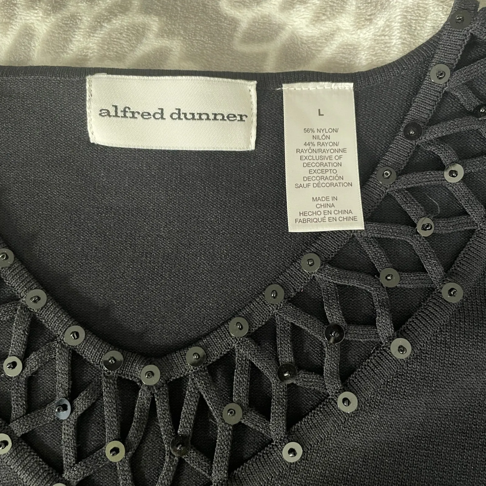 Alfred Dunner Black Short Sleeve V Neck Embellished Sequin Knit Top Women's L - Image 2