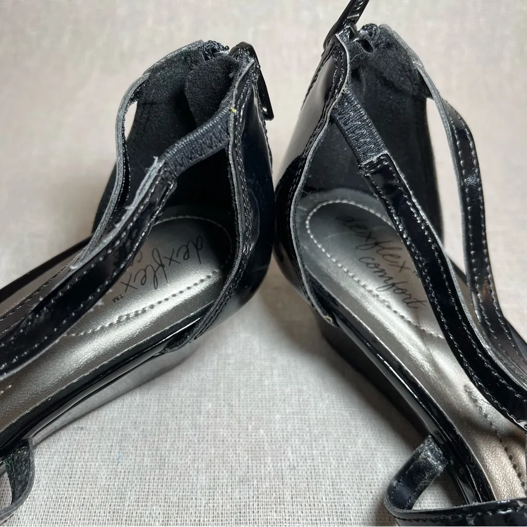 Dexflex Comfort | Black Faux Patent Leather Strappy Wedge Sandals | Size 7.5 - Image 8