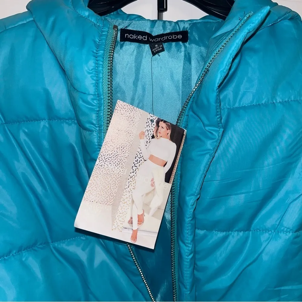 NWT naked wardrobe Teal Blue Oversized Puffy Crop Jacket Size S - Image 4