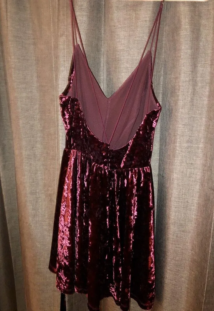 Silence + Noise Crushed Velvet Romper - Image 2