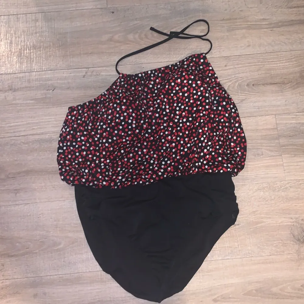 Simply Slim Women's Plus - Image 2