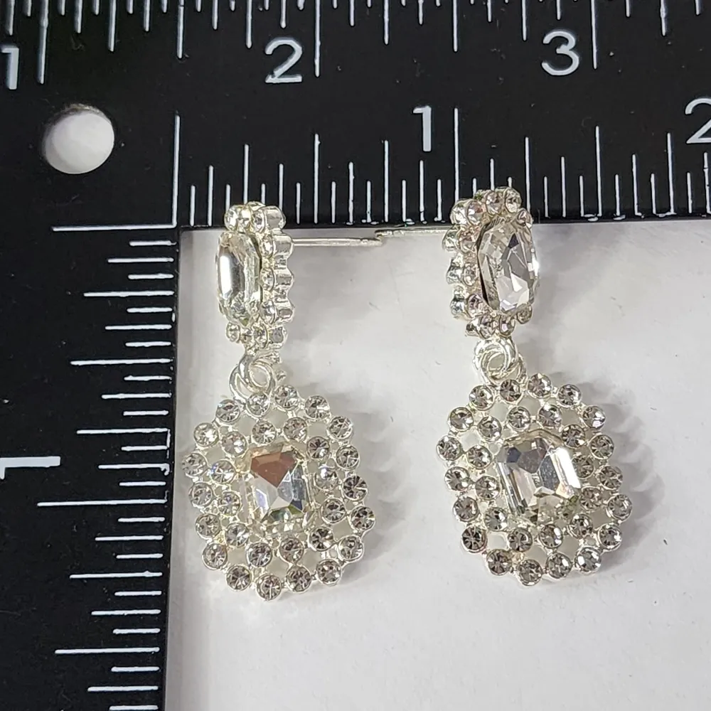 Silver Glam Ziriconia Crystal Drop Earrings - Image 5
