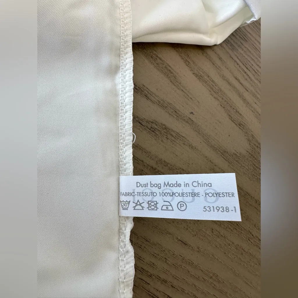 Gucci Satin Dust Bag - Image 6