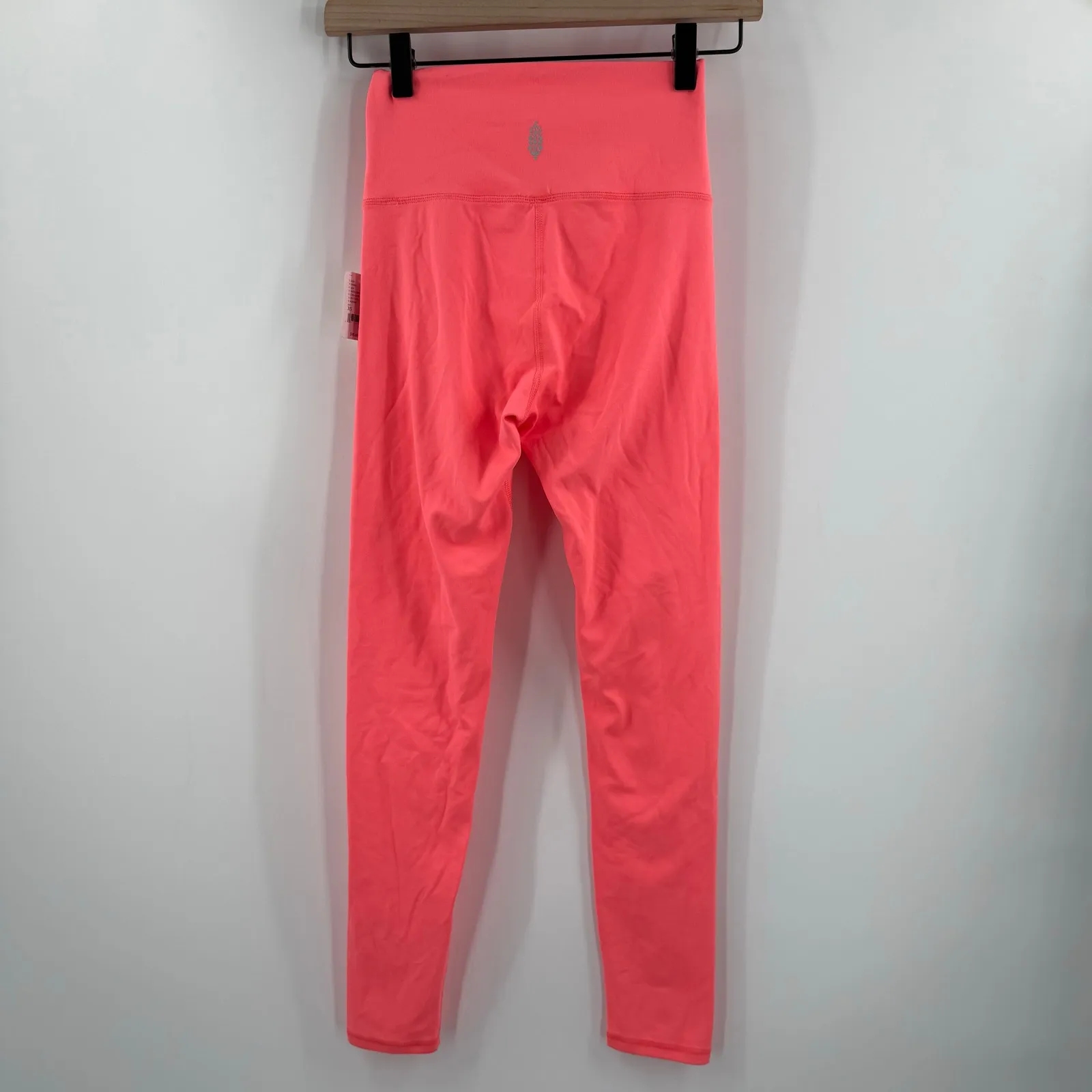 FREE PEOPLE FP MOVEMENT Never Better Legging Size Extra Small NWT Neon Coral Gym - Image 3