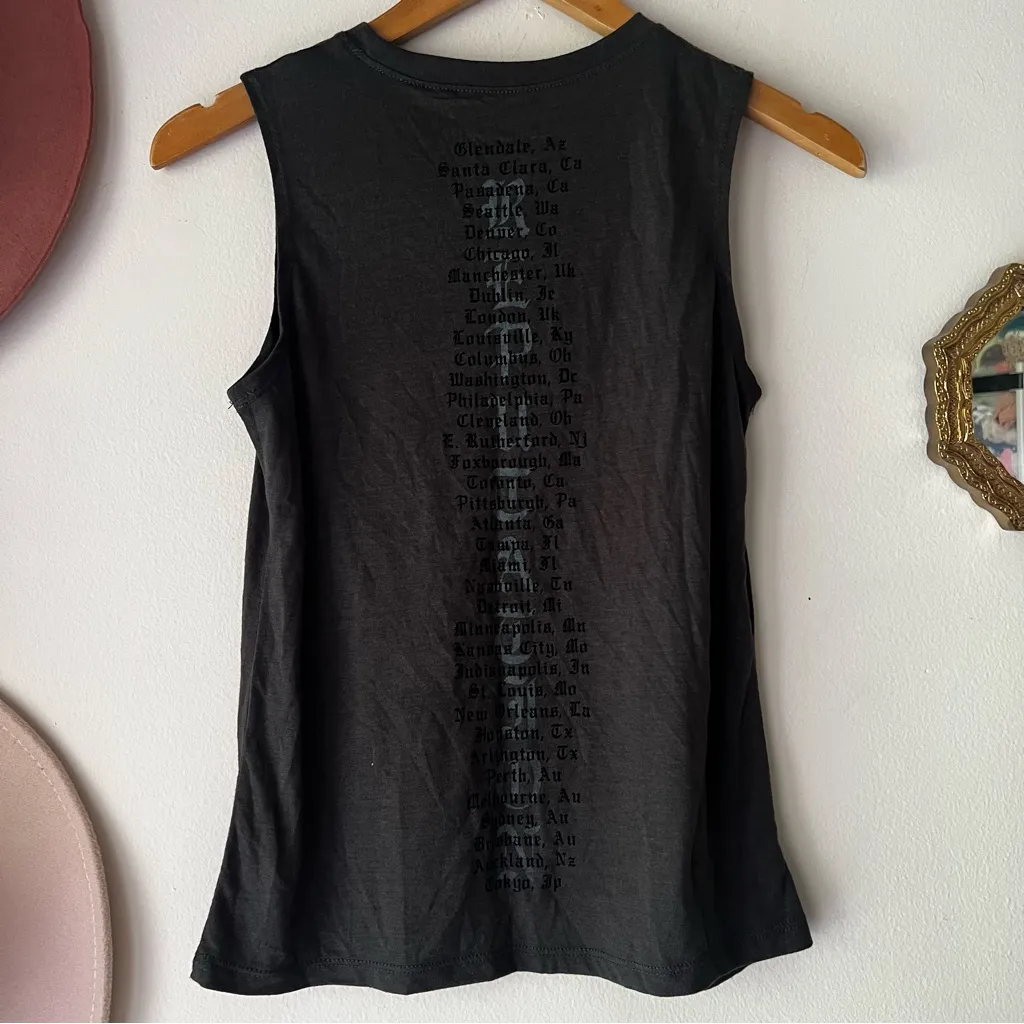 Taylor Swift Authentic Reputation Tour Merch Snake Top with Tour Dates‎ - Image 4