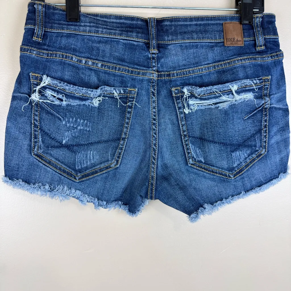 BKE Stella Denim Shorts Size 28 Flayed Hem Distressed Look - Image 4