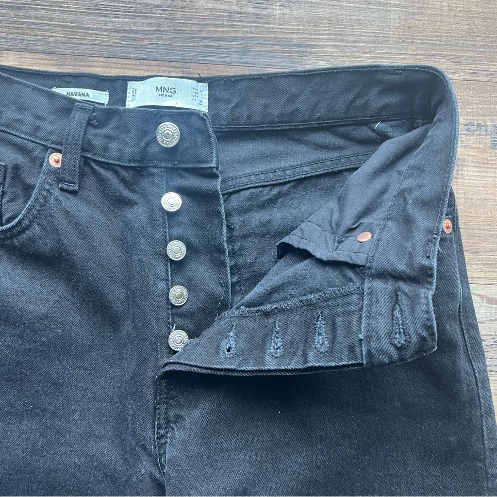 MNG Havana Women’s Black High Rise Straight Leg Button Fly Jeans Frayed Hem Sz 4 - Image 6
