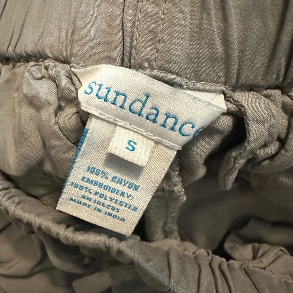 Sundance Tone It Up Embroidered Pull On Pants Grey Size S Gray - Image 4