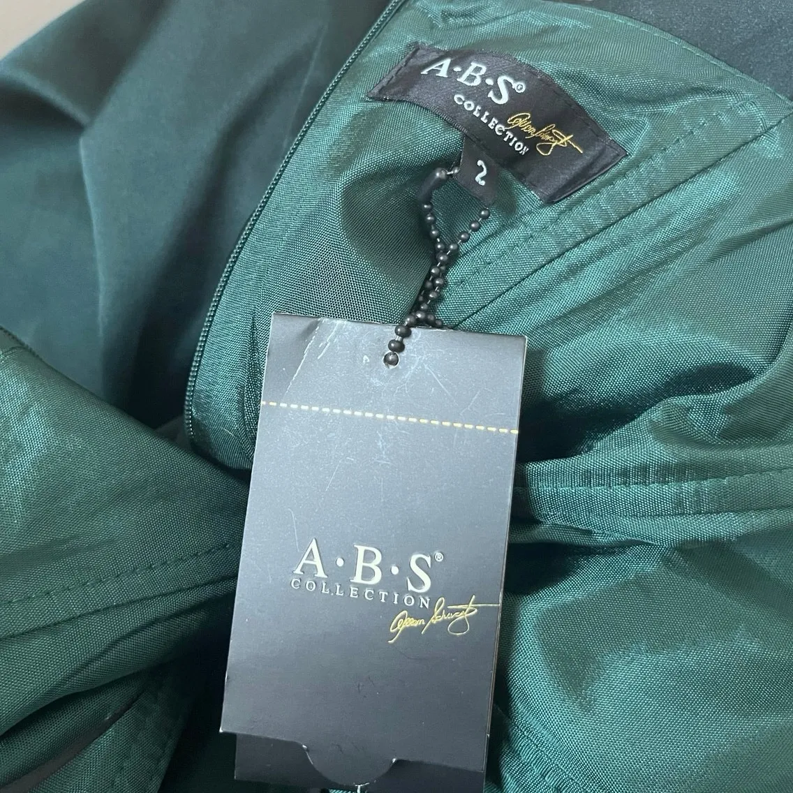 ABS Allen Schwartz Emerald Green Satin Ruching Strapless Dress Size 2 Wedding - Image 12