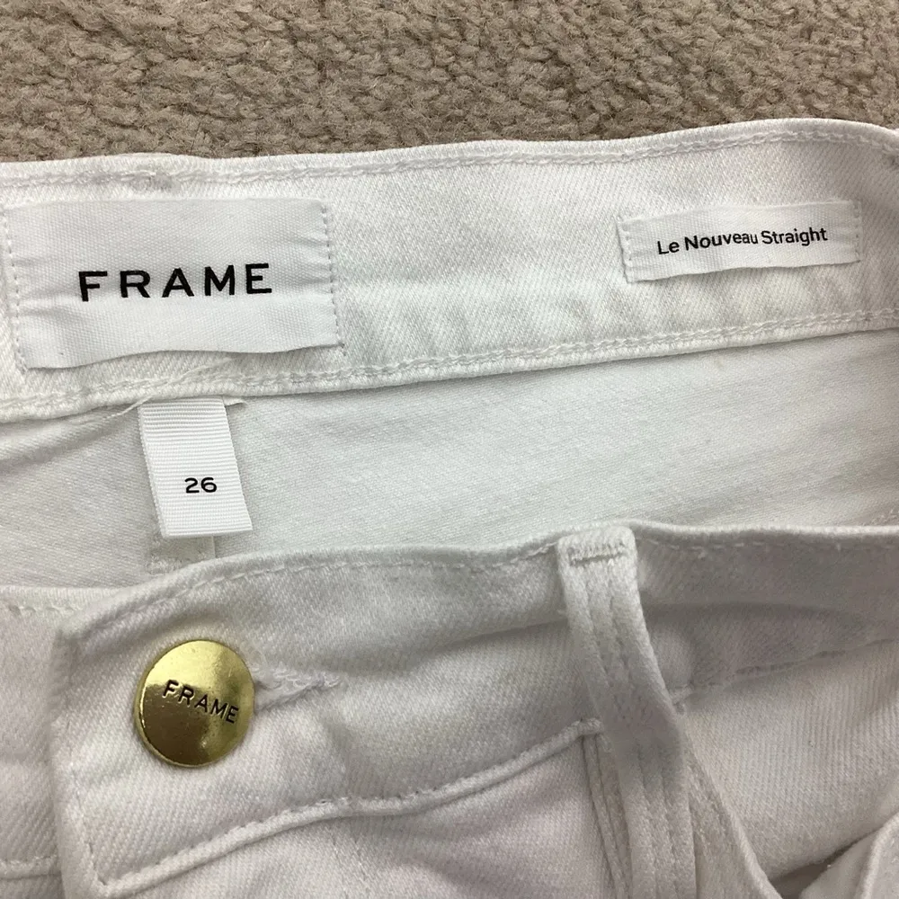Frame Le Nouveau Straight Blanc Chew Jeans Size 26 - Image 9