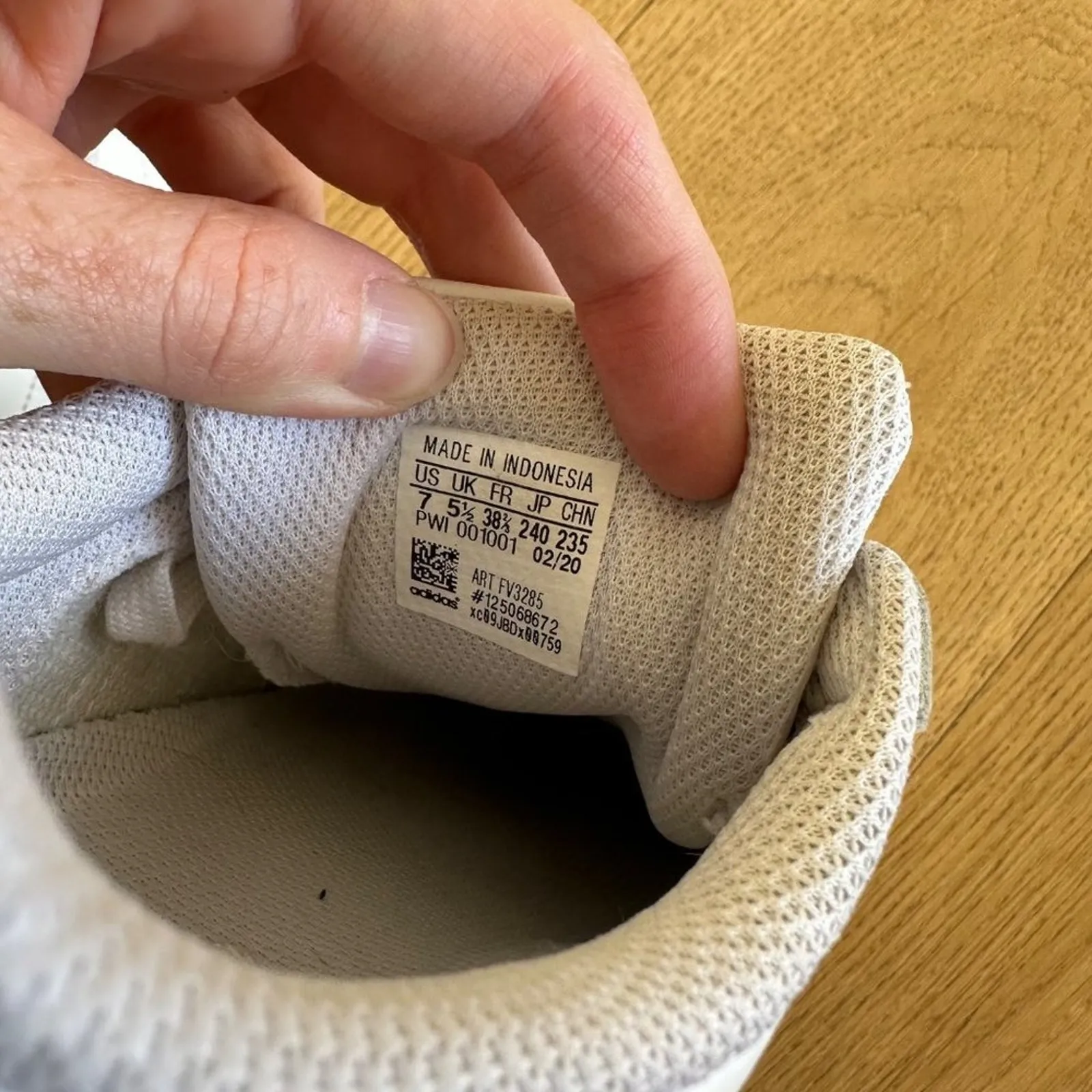 Adidas Superstar Sneakers in White - Image 9