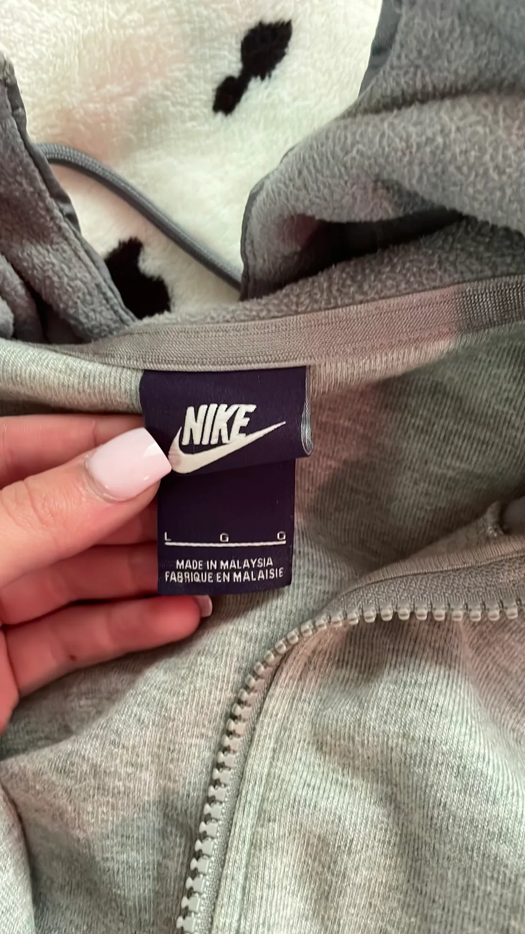 Zip-Up Jacket Hoodie - Image 4