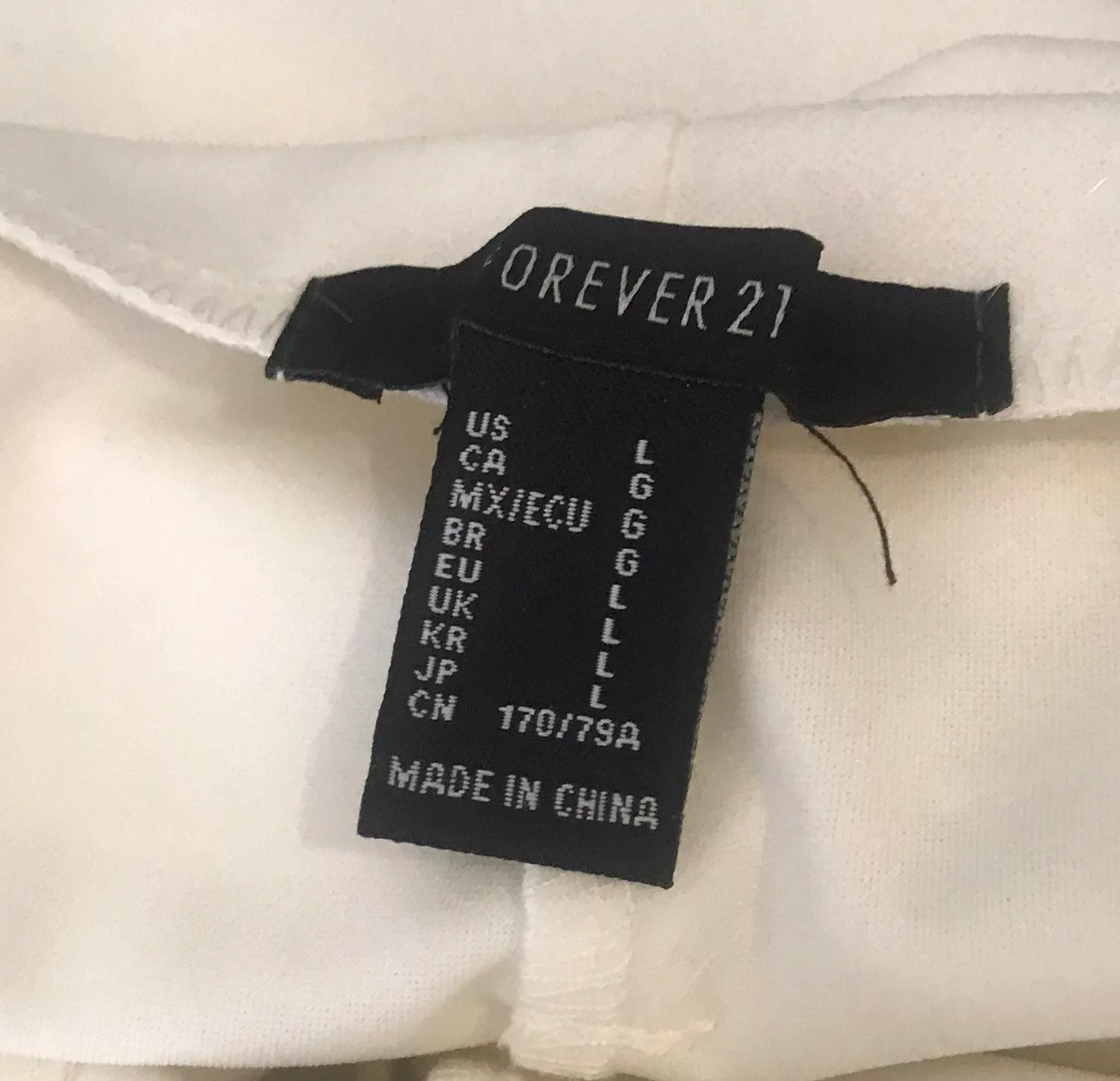 Forever 21 Dress Shorts - Image 4