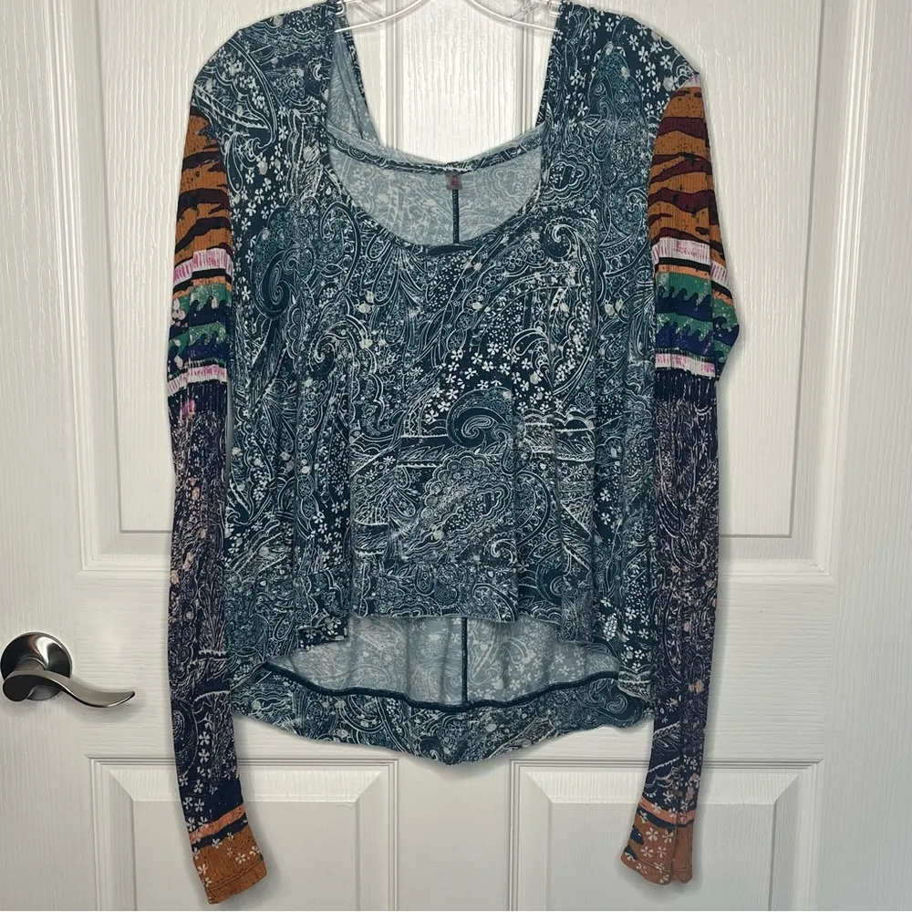 Free People Movement Sz L Mix Print Hooded Swing Top Cropped Long Sleeves - Image 11