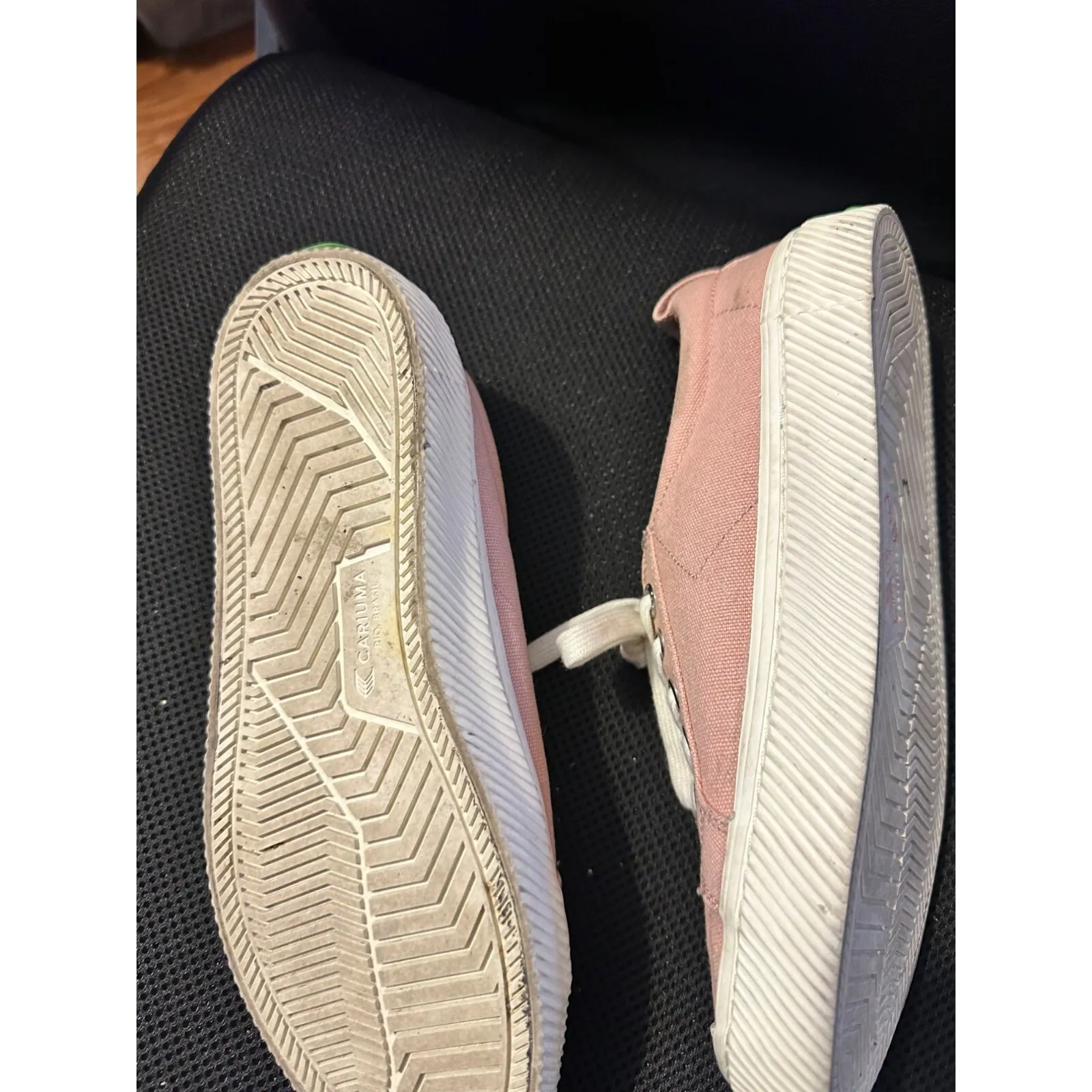 Cariuma light pink women's‎ sneakers 6.5 - Image 8