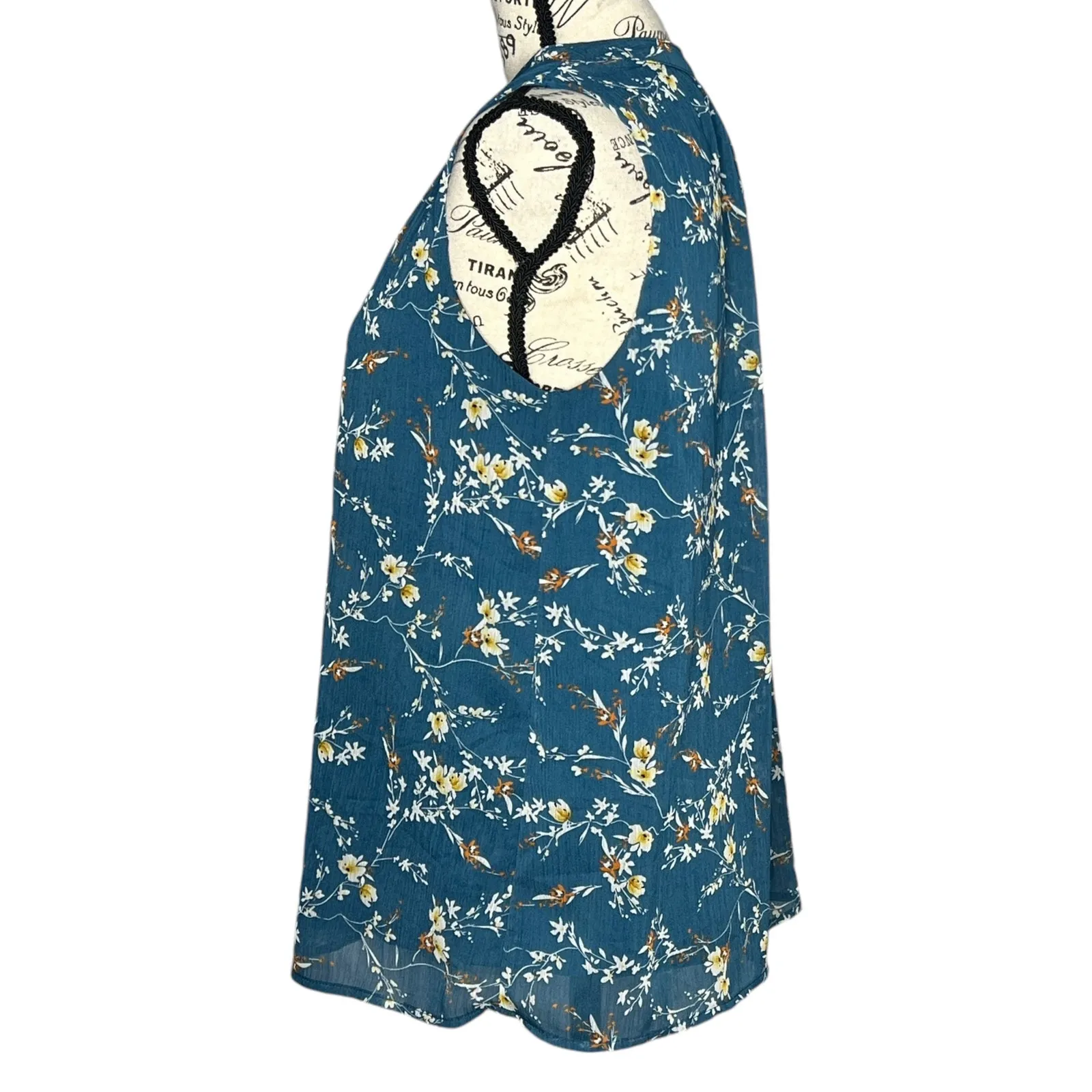 Papermoon SMALL Annie Split Neck Blouse - Stitch Fix Fully Lined Sleeveless Top - Image 3