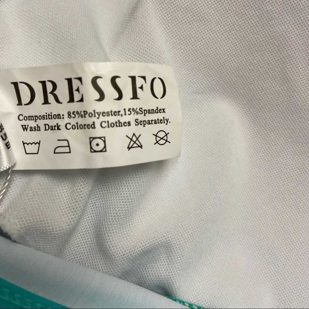 Dressfo Dreamcatcher Halter Bikini Top. Size XLarge. New With Tags. Blue - Image 4