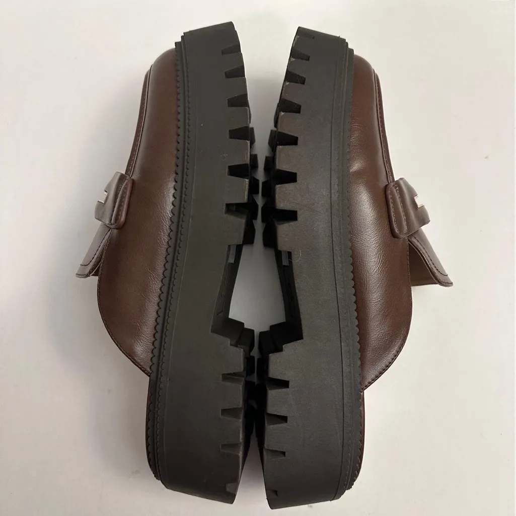 DV BY LIPTUN PLATFORM PENNY LOAFER MULE IN BROWN Size 9.0 - Image 9