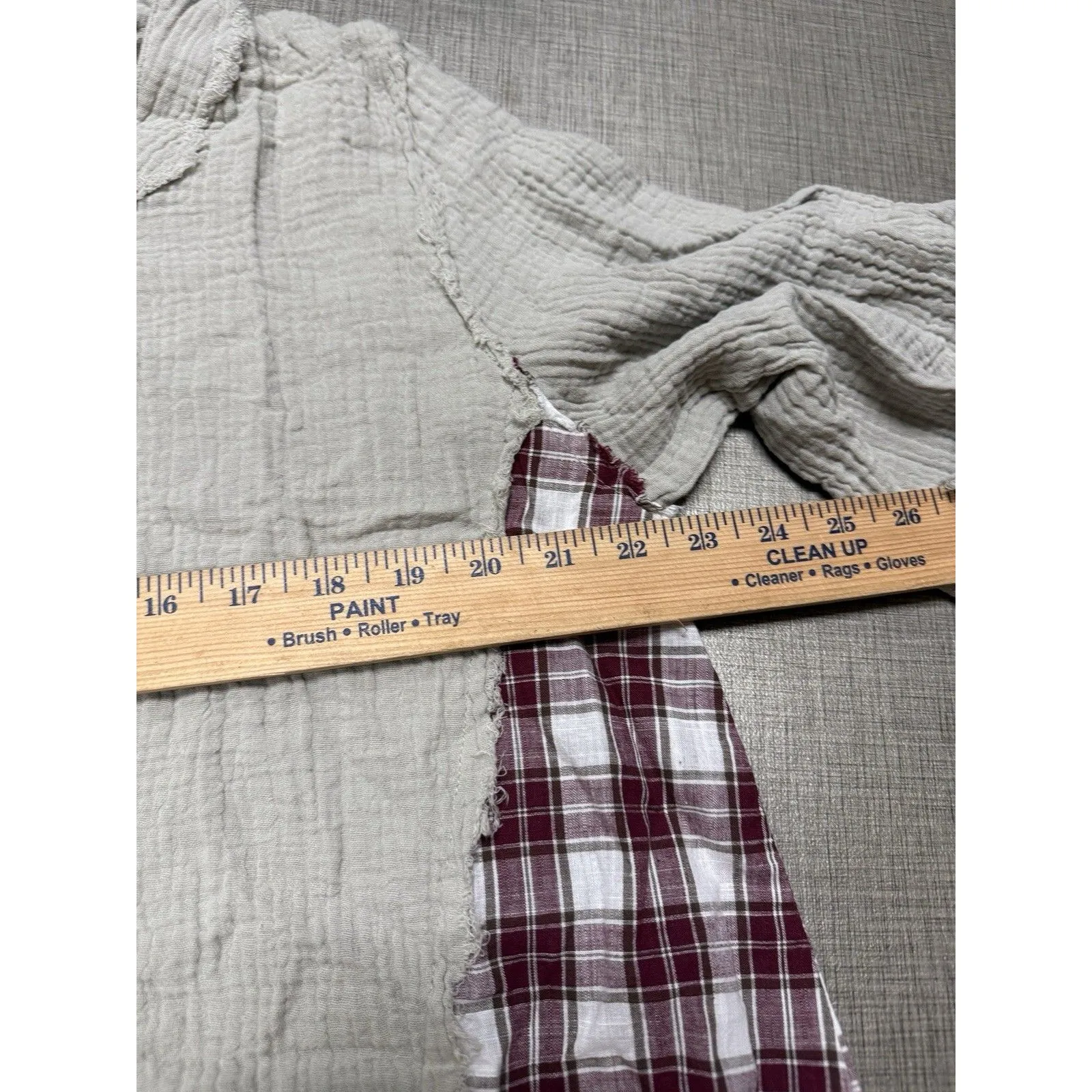 POL Anthropologie Plaid L Gray  Wash Short Sleeve Thermal Tunic Top Shirt peplum - Image 6