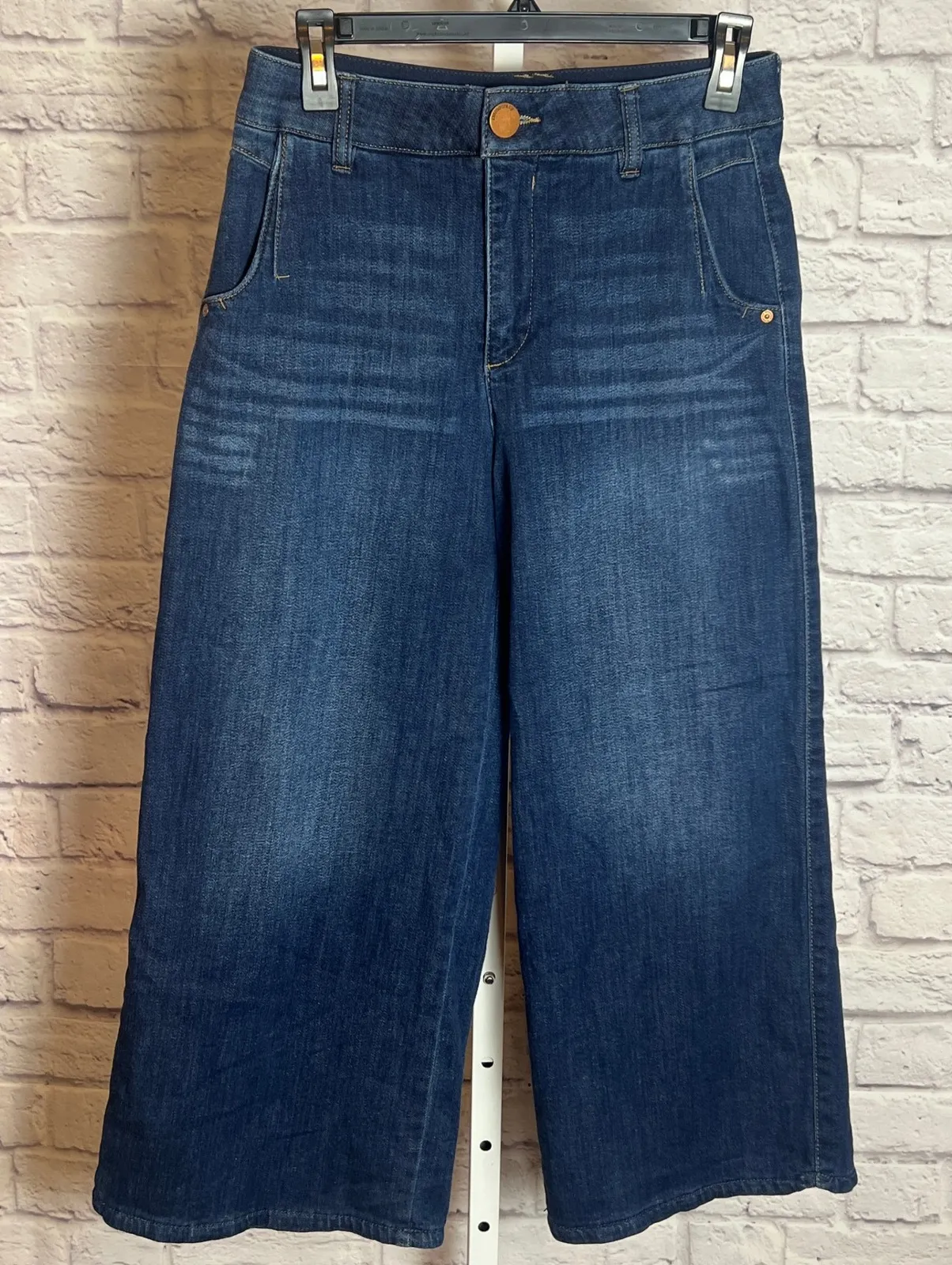 Democracy Women's 4 Blue Absolution Wide Leg Cropped Jeans Cleanfit Chic - Image 1