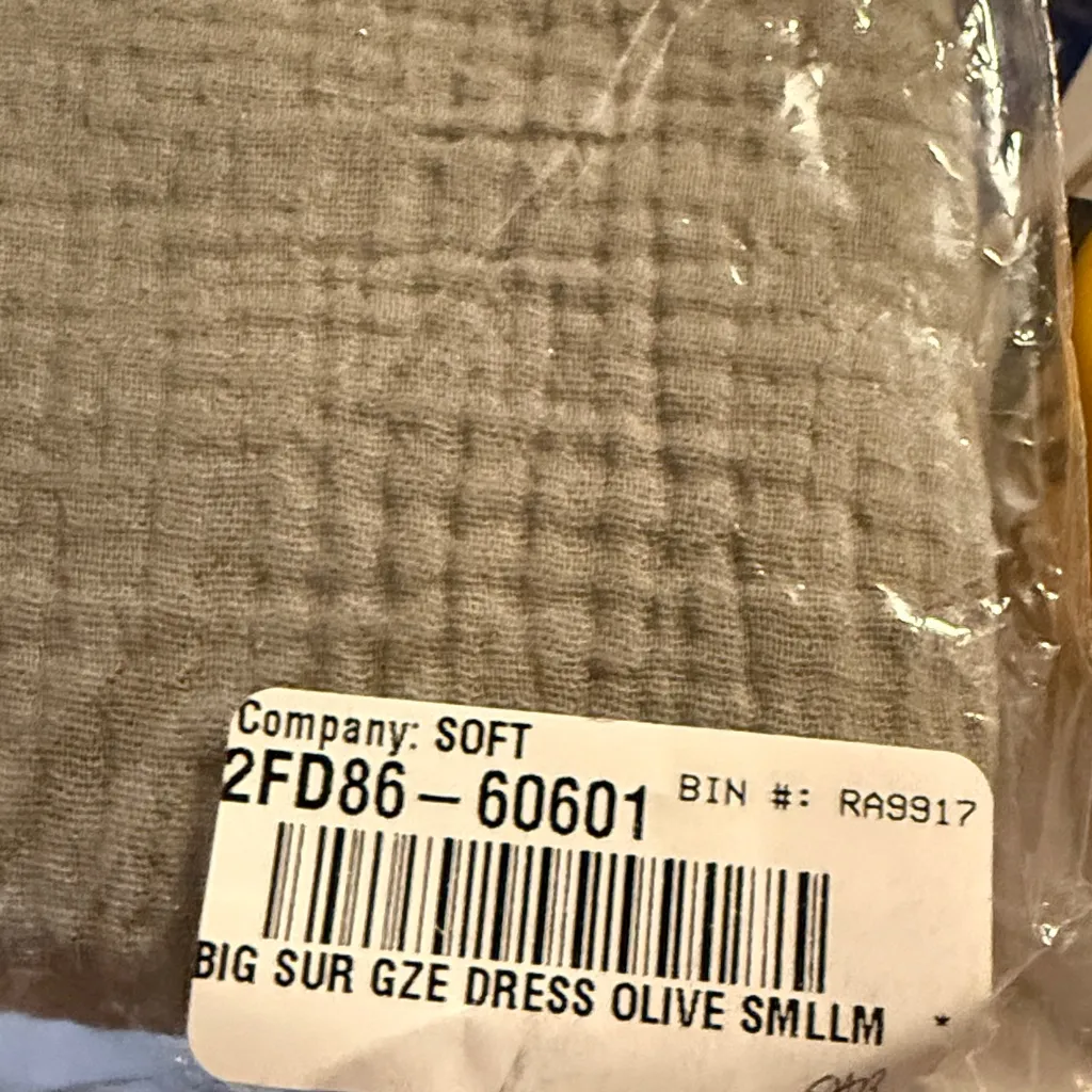 Soft surroundings Big Sur gauze cotton dress in olive green - Image 6