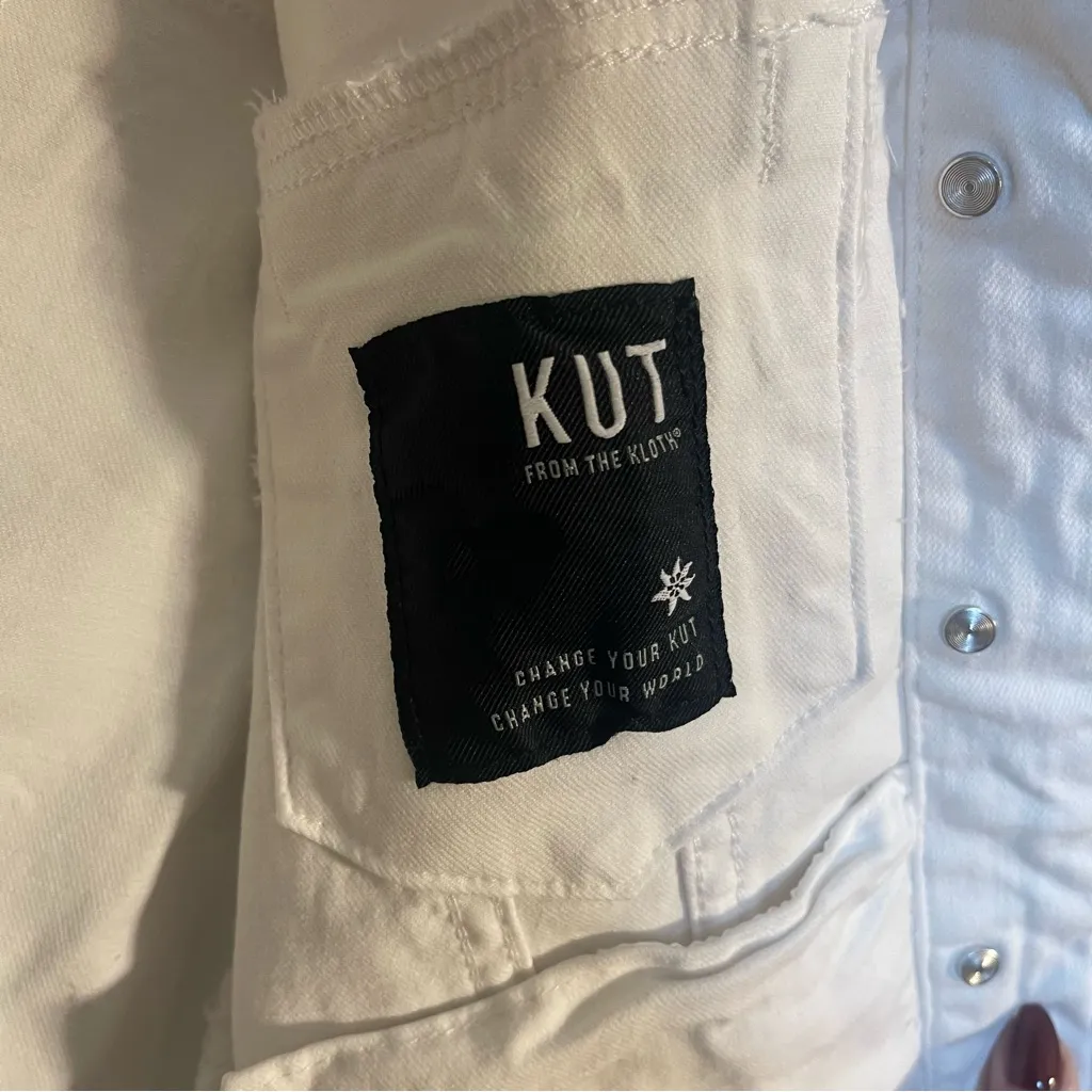 Kut from the Kloth Women's Cream Jean Jacket - Image 4