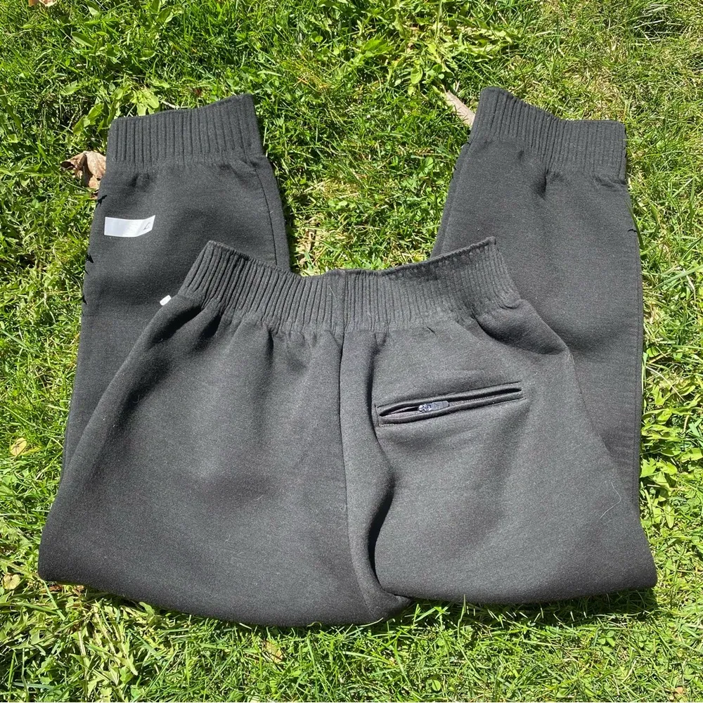 Ruched Cropped Jogger - Image 5