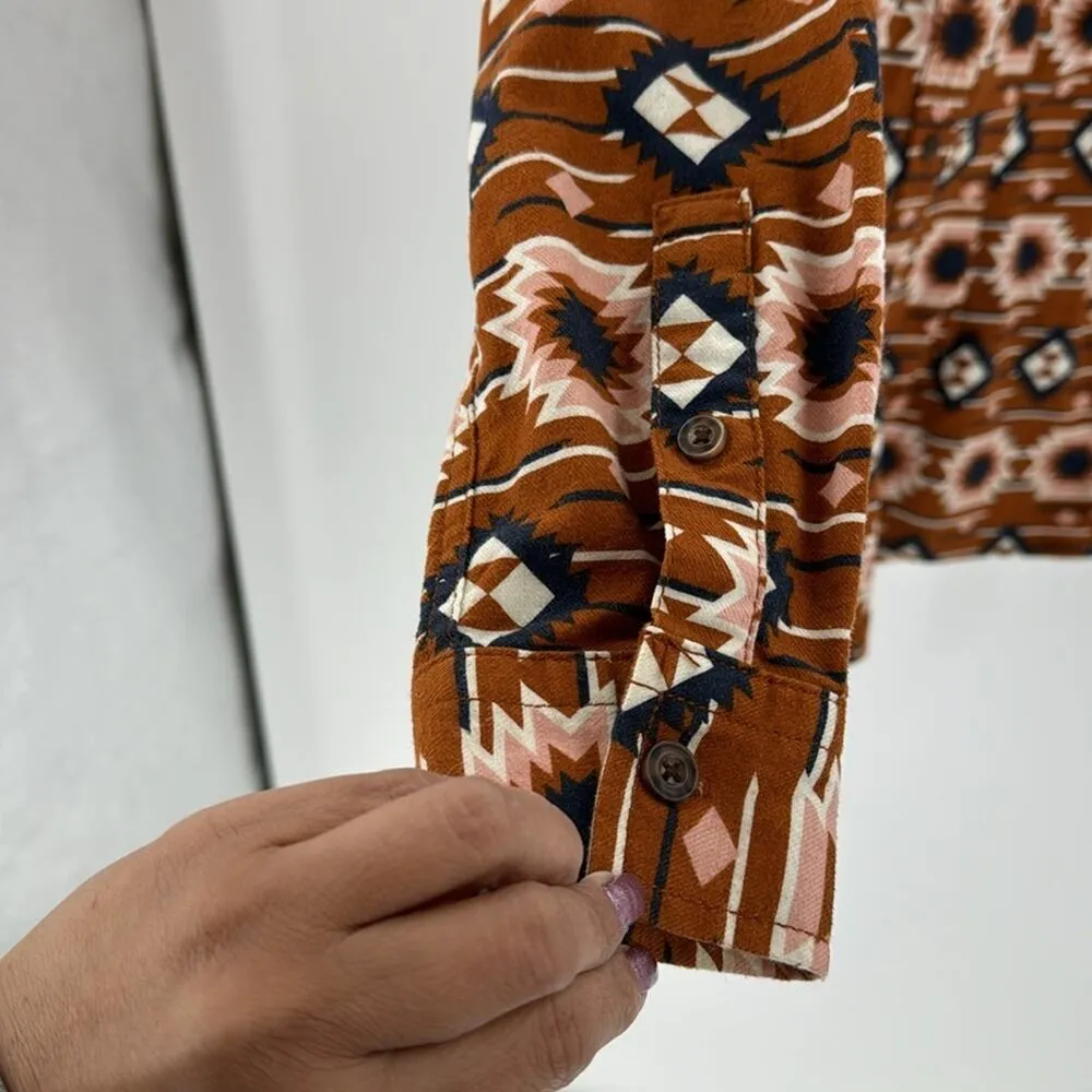 Duluth Trading Southwest Print Free Swinging Flannel Shirt indigenous size S Brown - Image 7