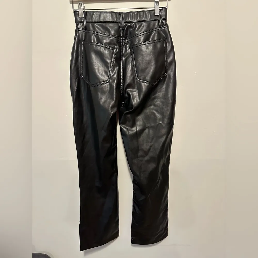 NWT Abercrombie & Fitch 90s Straight Ultra High Rise Vegan Leather Pant Size 26 - Image 7