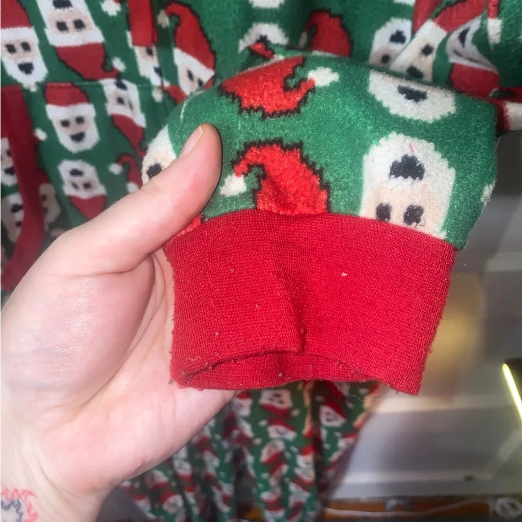 Onesies Brand Santa Print All Over Christmas Onesie With Pockets, Hood & Zipper Green Size XL - Image 8