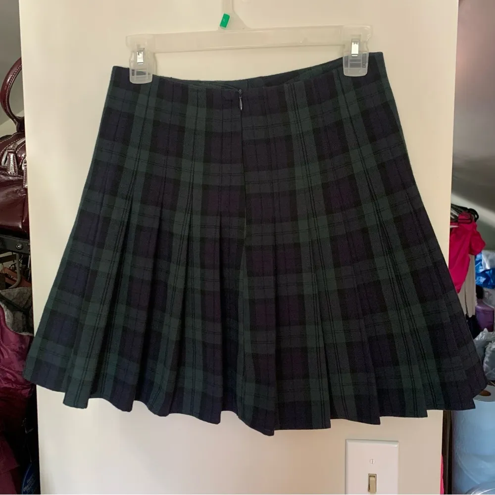 Brandy Melville Dana Pleated Plaid Mini Skirt Navy & Green School Girl Size - Image 10