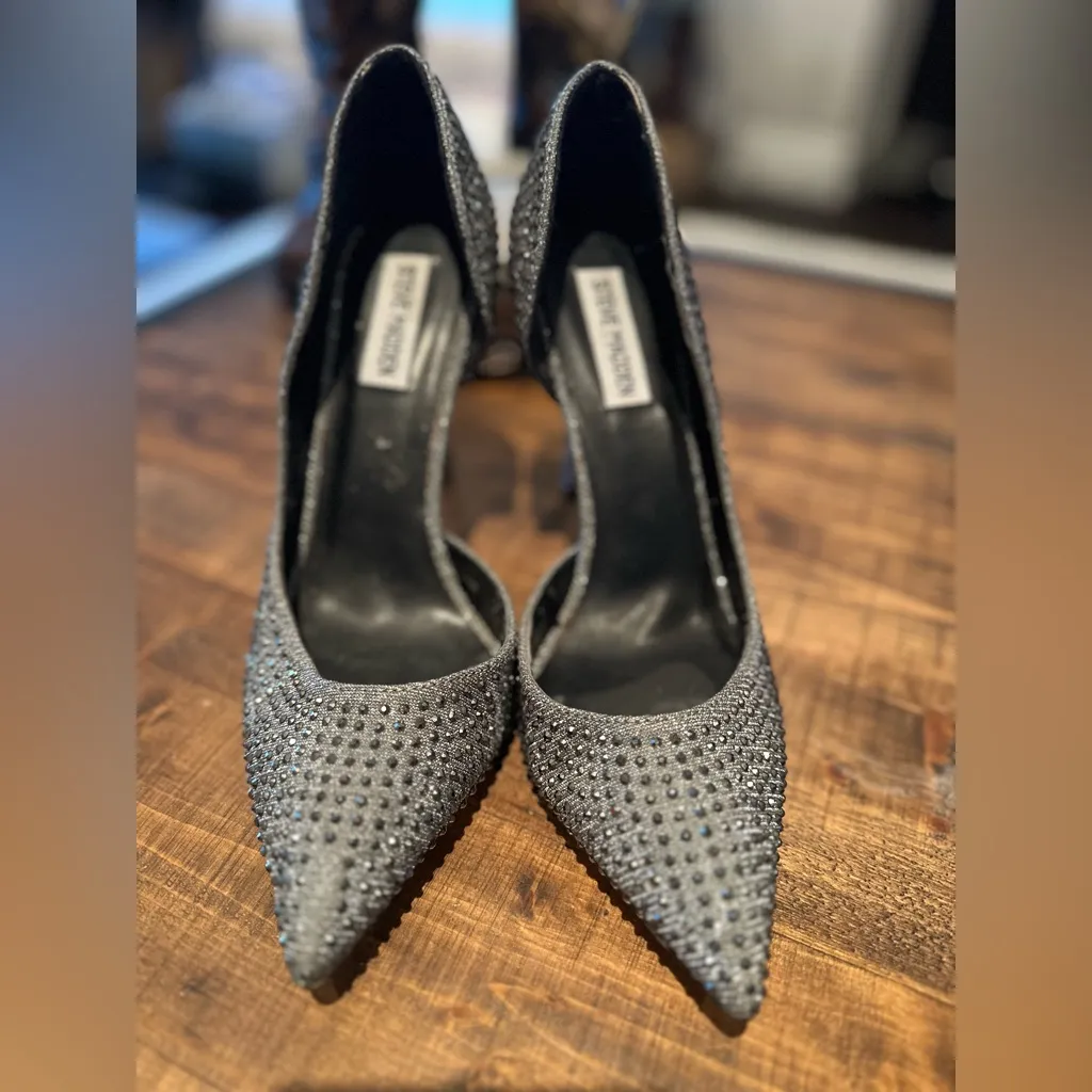 STEVE MADDEN 'Proper' Rhinestone on Lame D'Orsay Pumps - Image 3