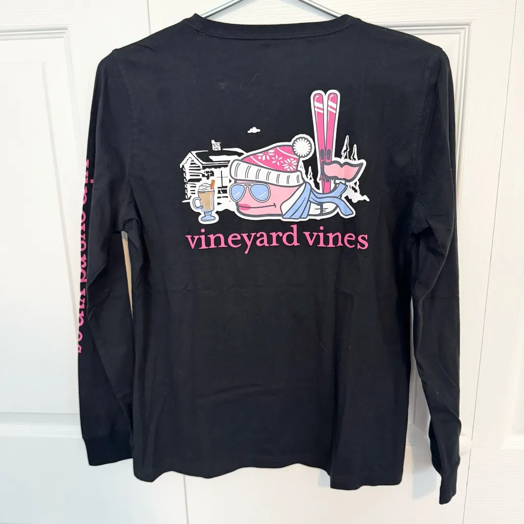 NWT Vineyard Vines Apres Ski Lodge Whale Black Cotton Shirt MEDIUM - Image 2