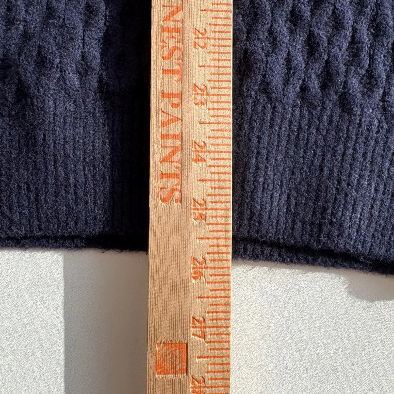 Abercrombie Fitch Navy Blue Cable Knit Soft A&F Sweater Oversized Small - Image 6